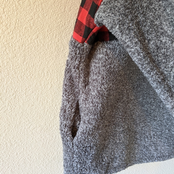 Thick pullover - Picture 2 of 6